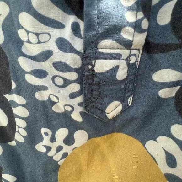 Manuheali'i dress - Picture 3 of 6